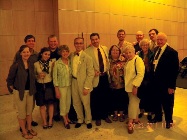 Central alums at AGO