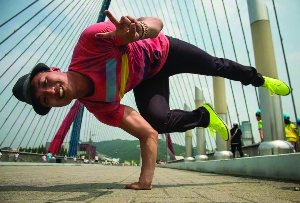 Zach Benson ’08 has made a career out of break dancing.